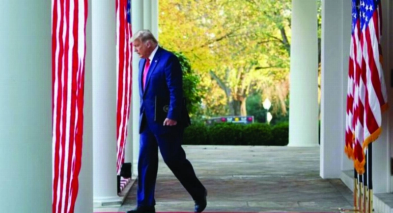 ترمب يرفض ترك البيت الأبيض (مكة)