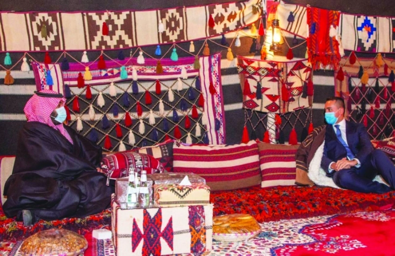 الأمير محمد بن سلمان خلال استقباله لويجي دي مايو (واس)