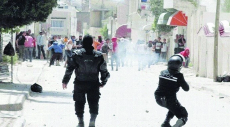 جانب من أعمال الشغب في تونس (مكة)