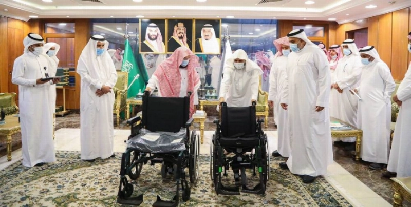 عبدالرحمن السديس خلال تدشين العربات الجديدة (مكة)