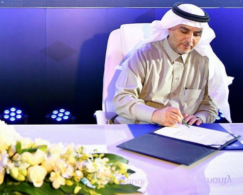 أثناء التوقيع