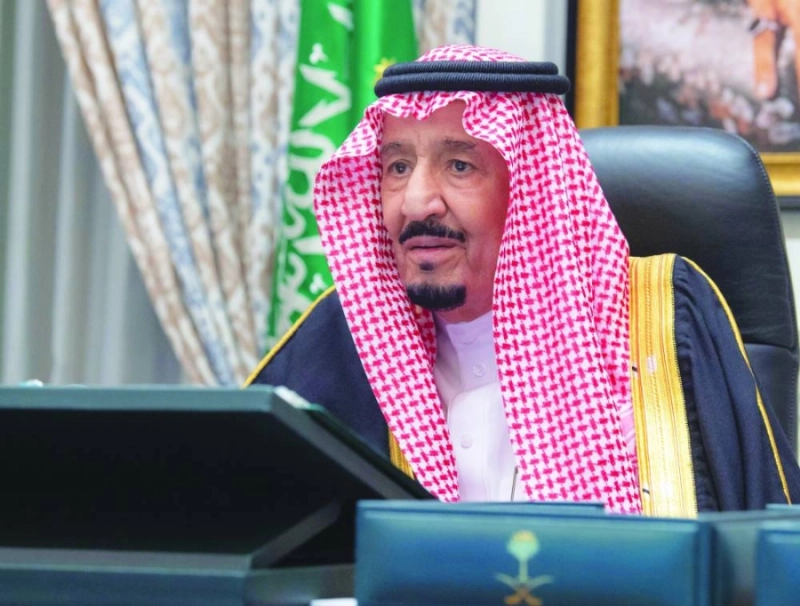 الملك سلمان مترئسا مجلس الوزراء