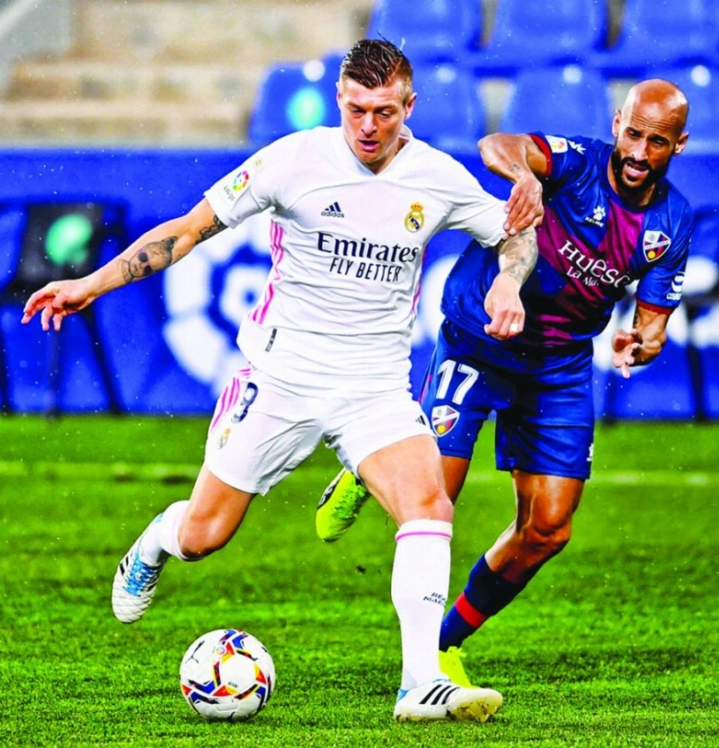 من مباراة ريال مدريد وهويسكا (د ب أ)