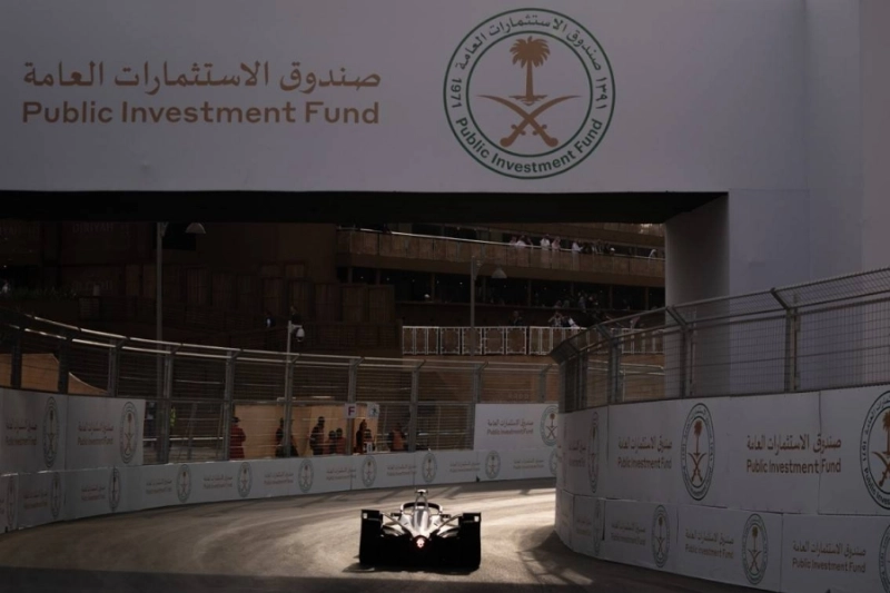 صندوق الاستثمارات العامة ينضم كشريك محلي لسباق فورمولا إي الدرعية 2021