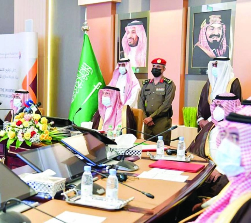 الأمير محمد بن ناصر خلال التدشين