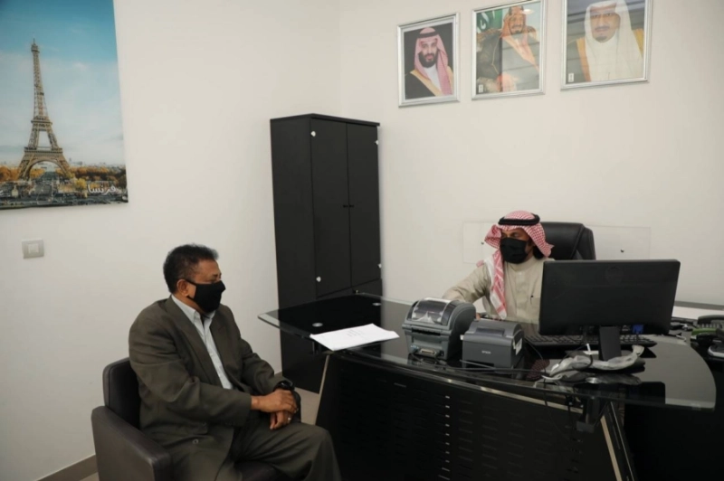 مكتب التأشيرات الدولية VFS يدشن خدماته من "غرفة مكة"