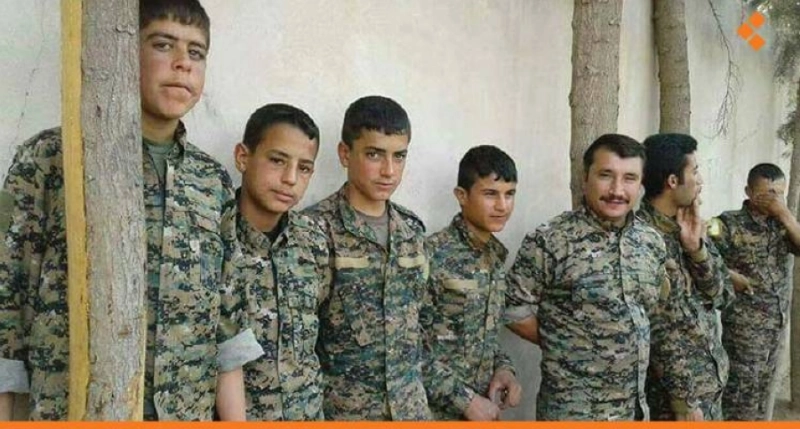 أطفال صغار بين المجندين في الفصائل الموالية لتركيا (مكة)