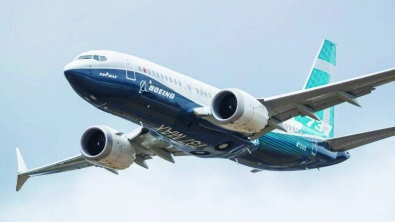 الطائرة 737 ماكس