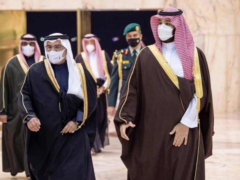 ولي عهد مملكة البحرين يصل إلى الرياض (واس)