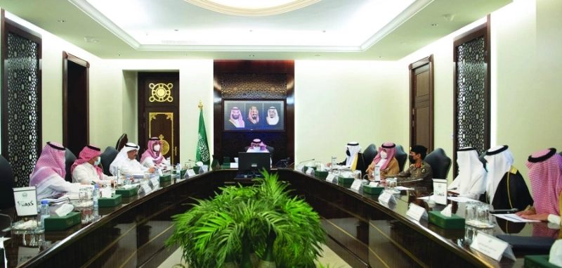من اجتماع لجنة العشوائيات (مكة)