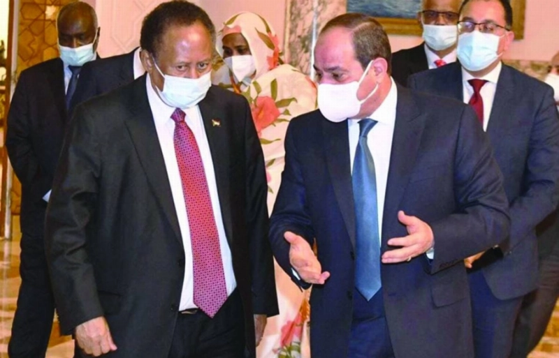 السيسي لدى استقباله حمدوك (مكة)