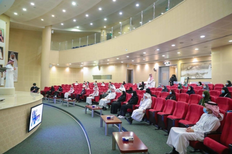 من الورشة