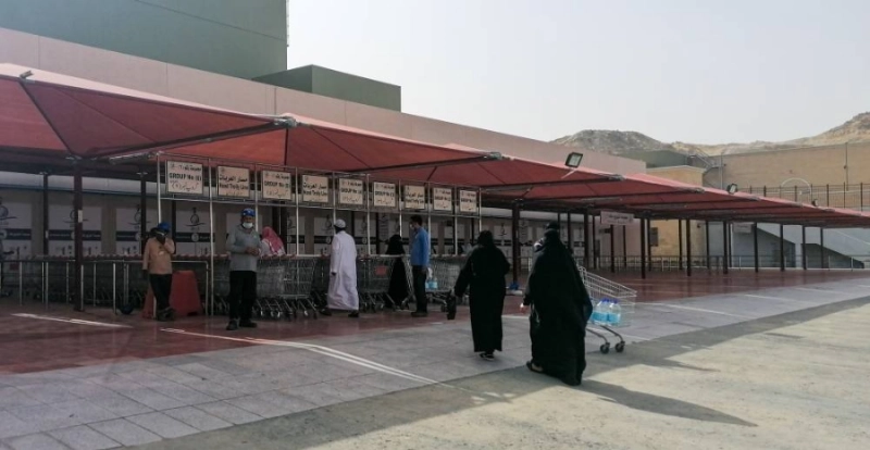 إفتتاح مصنع زمزم وتنظيم عملية البيع (أنس الحارثي)