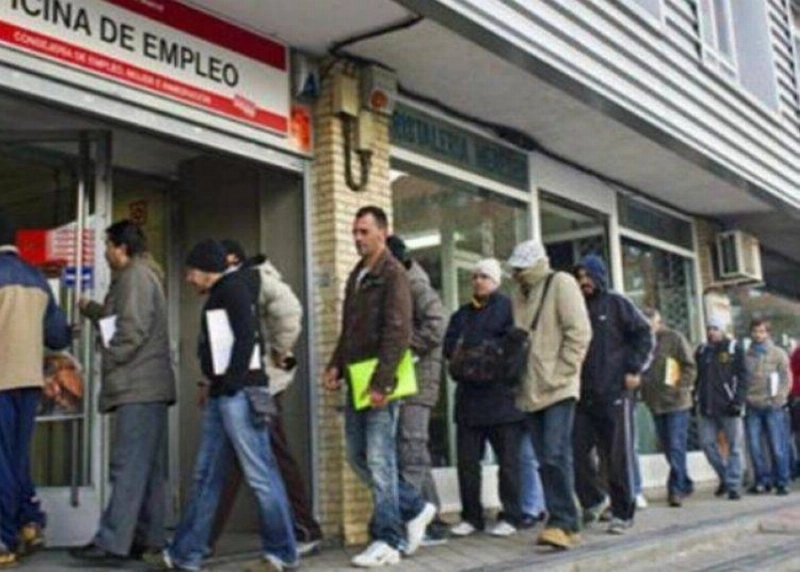 شباب اتراك يبحثون عن عمل (مكة)