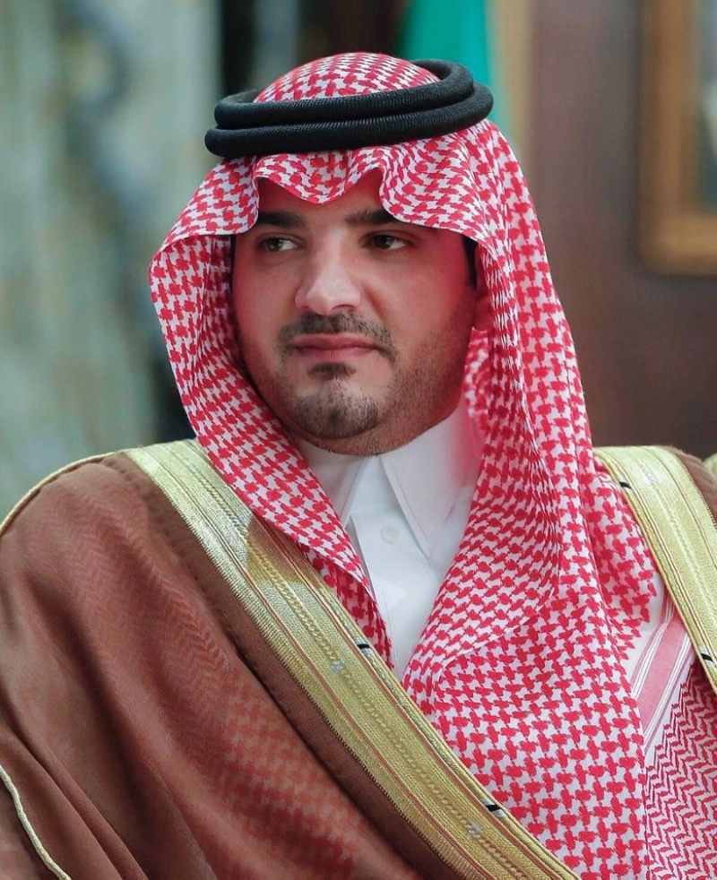 عبدالعزيز بن سعود بن نايف بن عبدالعزيز وزير الداخلية