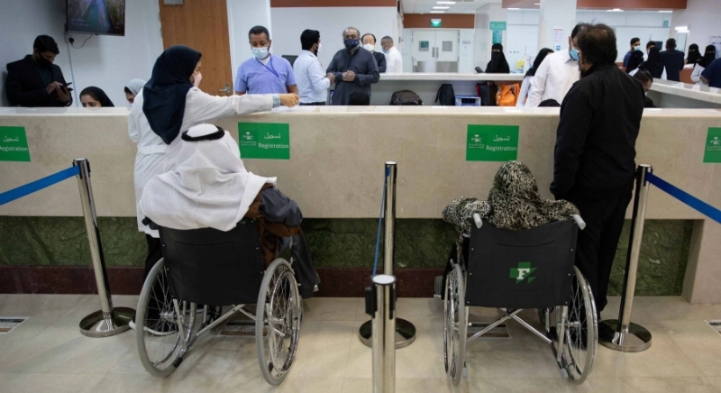 مواطنون في مستشفى الدرعية (مكة)
