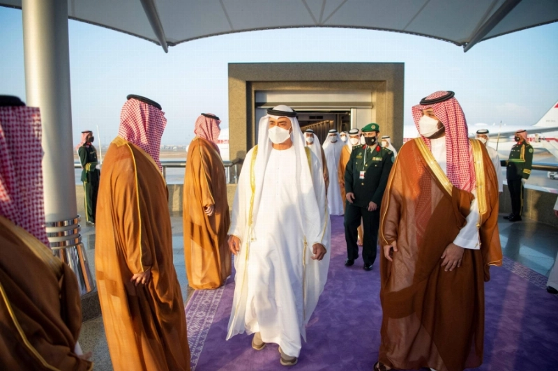 الأميرمحمد بن سلمان لدى استقباله محمد بن زايد (واس)