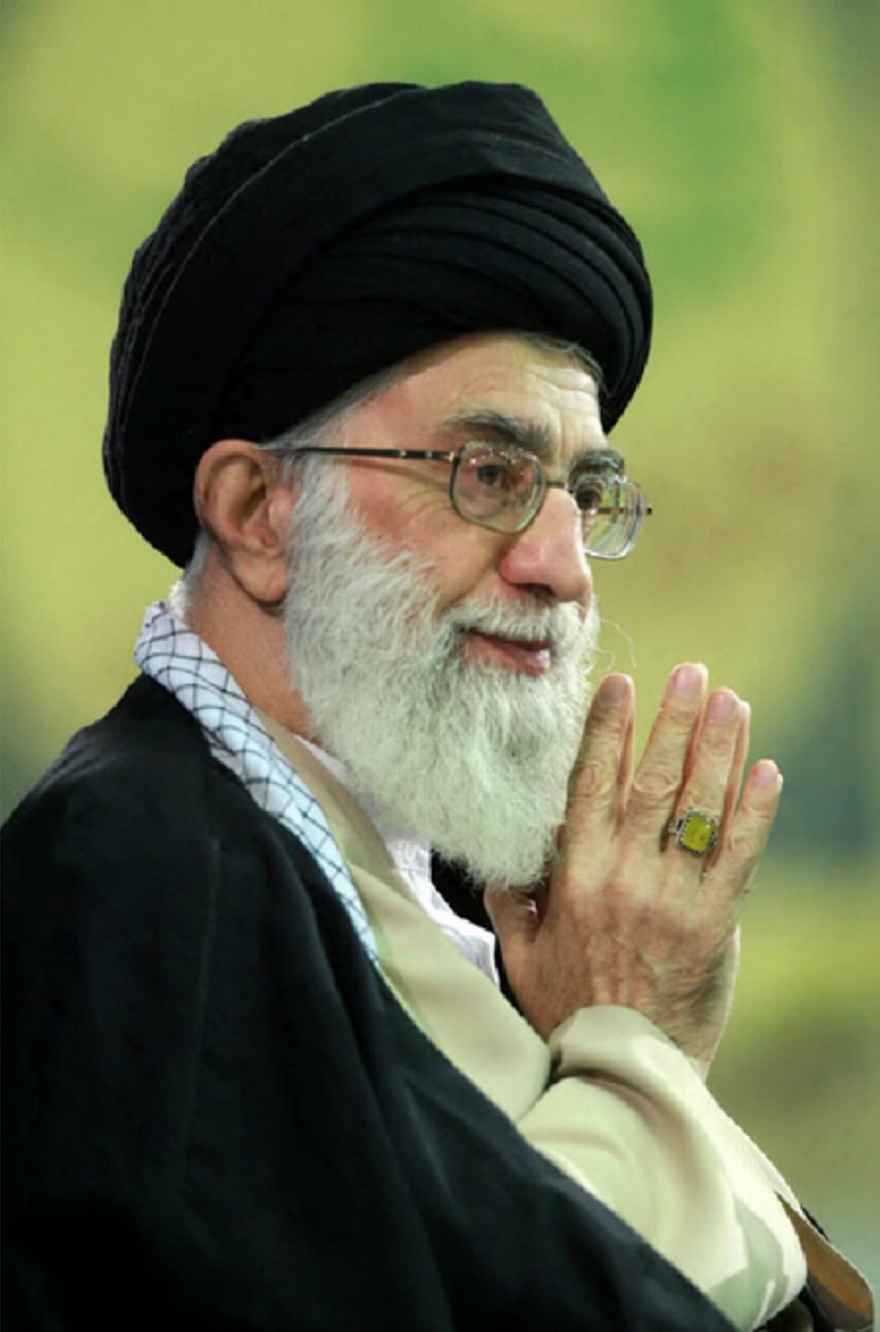 علي خامنئي
