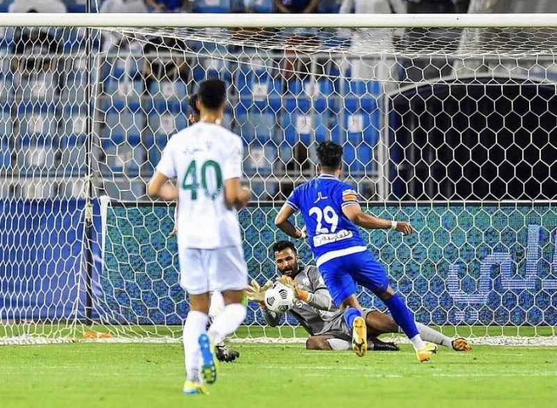 بخماسية الهلال يتغلب على الأهلي في دوري كأس الأمير محمد بن سلمان للمحترفين (واس)