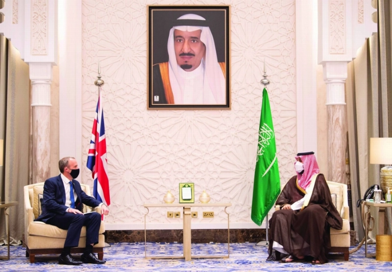 الأمير محمد بن سلمان خلال لقائه دومينيك راب (واس )