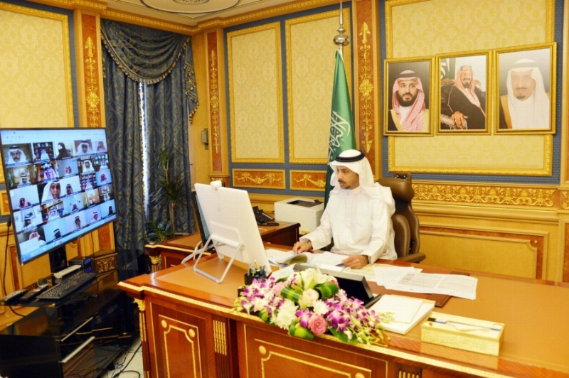 من جلسة الشورى أمس (مكة)