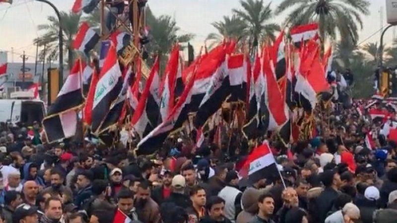 عراقيون يحتجون على تغلغل طهران في العراق (مكة)