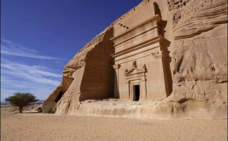العلا