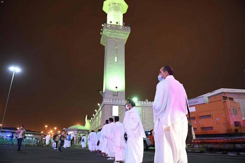 حجاج خلال نفرتهم من عرفات العام الماضي (مكة)
