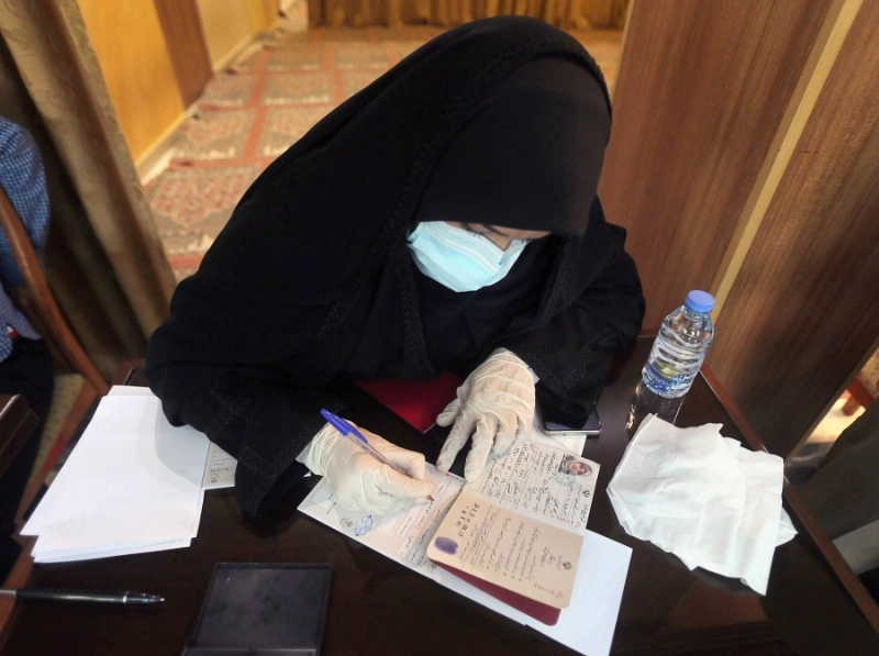 احدى لجان الانتخابات (د ب ا)
