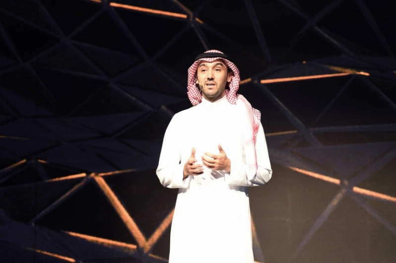 عبدالعزيز بن تركي يلقي الضوء على المشروع الجديد