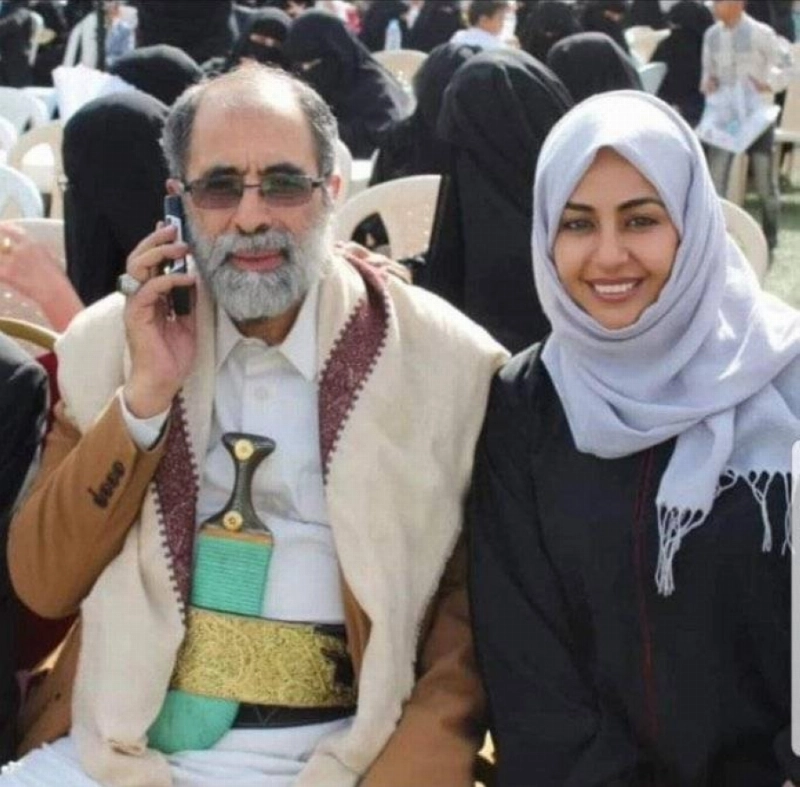 حسن زيد مع ابنته قبل اغتياله (مكة)