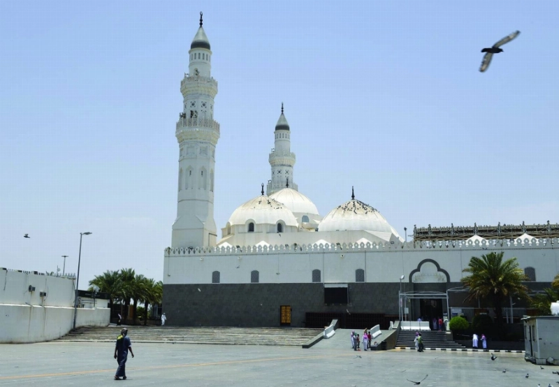 مسجد قباء بعد فتحه على مدار اليوم (مكة)