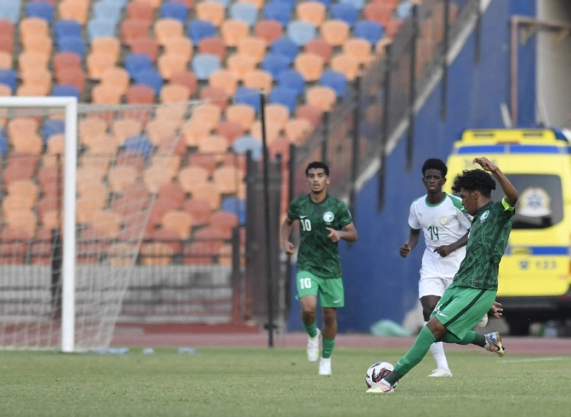 السعودية والسنغال أمس الأول (مكة)