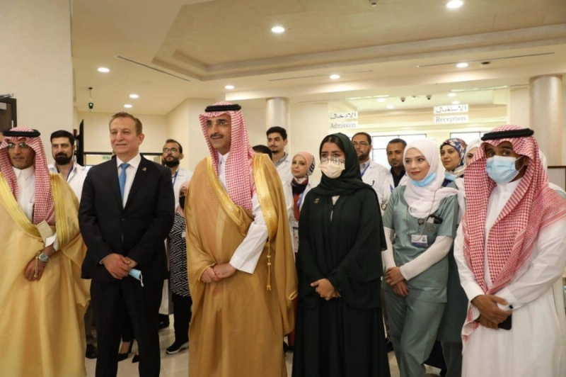 افتح الرئيس التنفيذي للصندوق السعودي للتنمية، الأستاذ سلطان بن عبد الرحمن المرشد، خلال زيارته للمملكة الأردنية الهاشمية، المركز السعودي للعلاج بالأشعة في مستشفى الملك المؤسس عبد الله الجامعي في مدينة الرمثا الأردنية، والممول بمنحة مقدمة من حكومة المملكة العربية السعودية بواسطة الصندوق السعودي للتنمية بقيمة (13.4) مليون دولار، وذلك في إطار دعم وتطوير مشاريع التنمية في القطاع الصحي.
