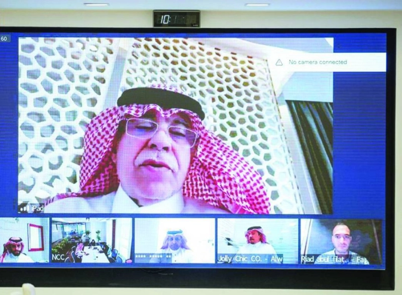 القصبي متحدثا في اللقاء (التجارة)
