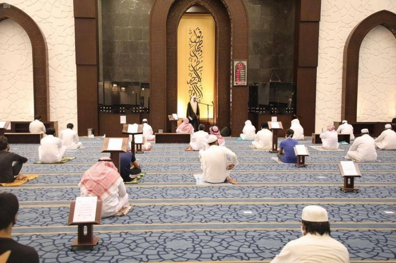 أحد المساجد بعد تعقيمه (مكة)
