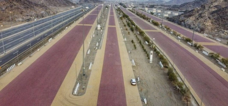 طريق المشاة بالمشاعر المقدسة