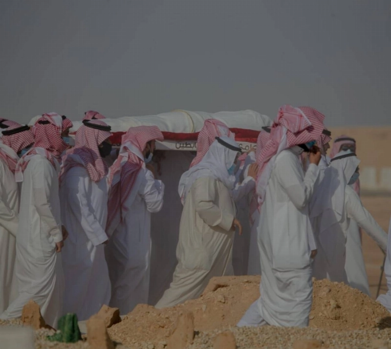 جموع غفيرة تشيع الأكاديمي والإعلامي ناصر البراق