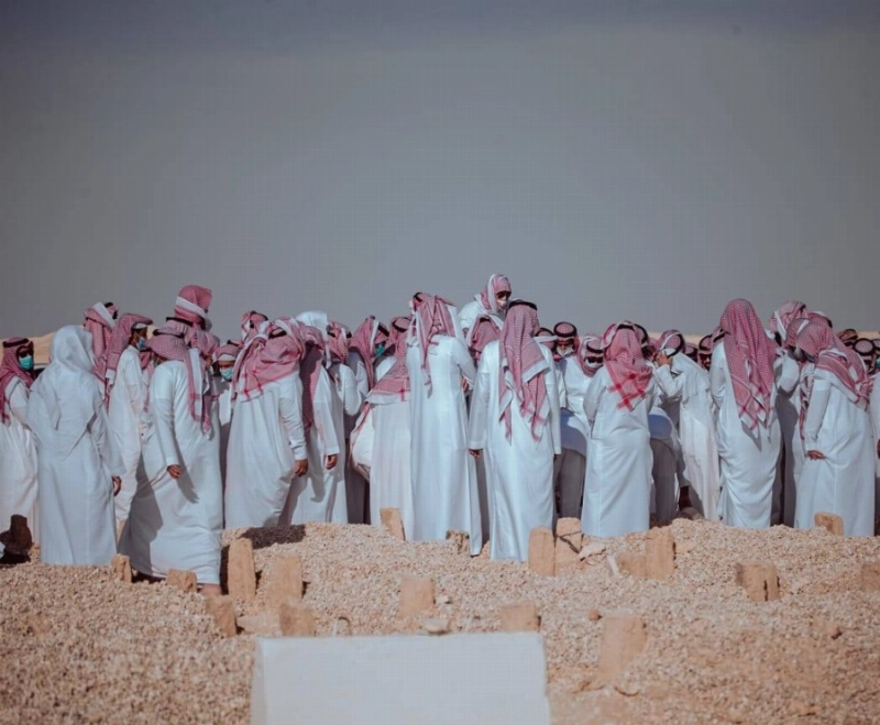 جموع غفيرة تشيع الأكاديمي والإعلامي ناصر البراق