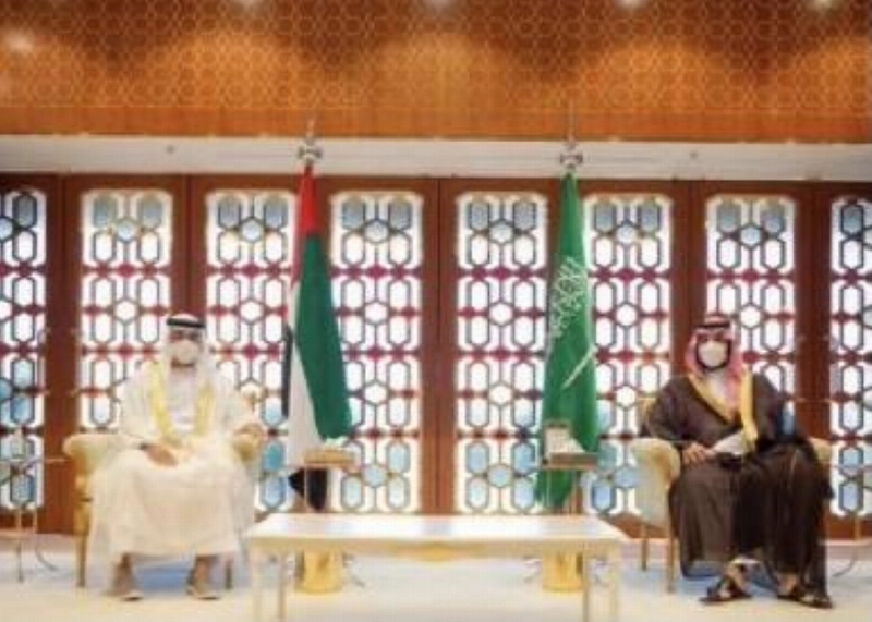 ولي العهد يجتمع بولي عهد أبوظبي ويستعرضان العلاقات الأخوية وأوجه التعاون الثنائي ومستجدات الأوضاع الإقليمية والدولية