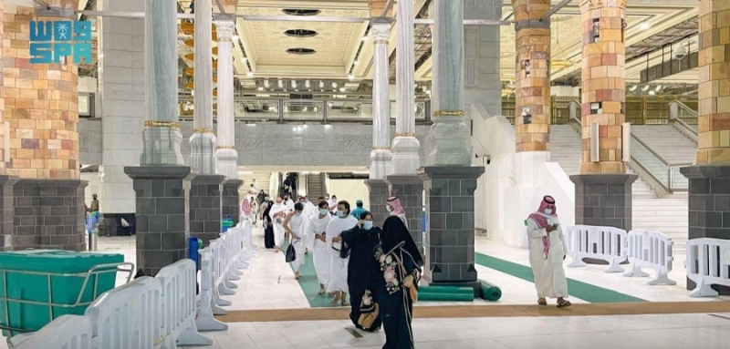 أول فوج من المعتمرين بعد موسم الحج (مكة)