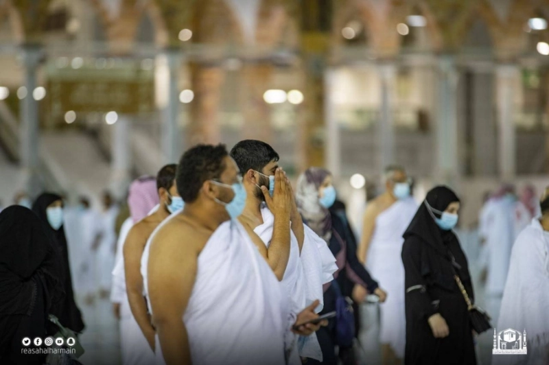 أول فوج من المعتمرين بعد موسم الحج (مكة)