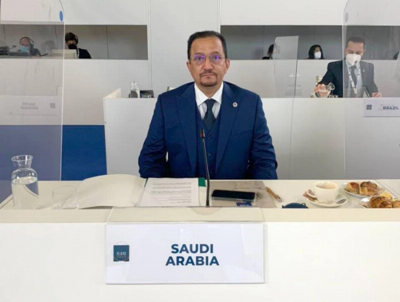 حمد آل الشيخ يلقي كلمته في اجتماع وزراء البحث (مكة)