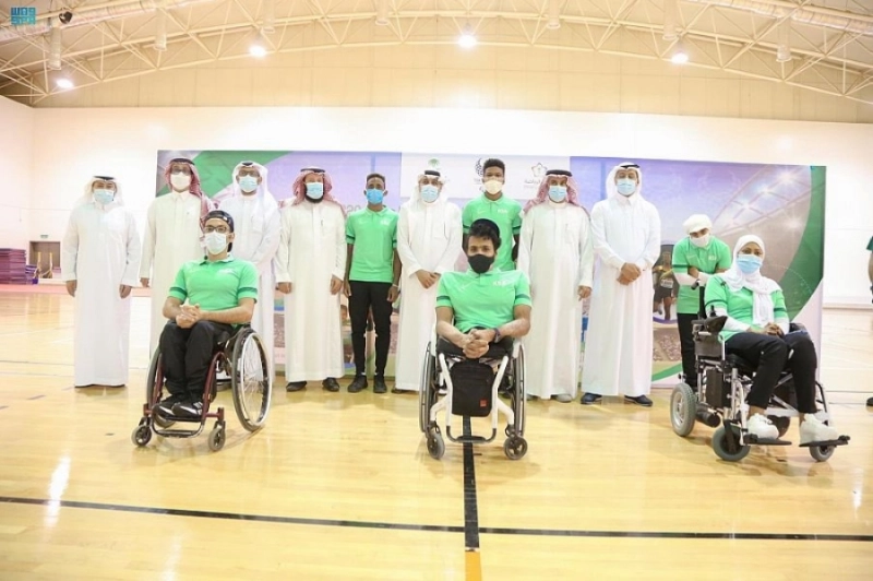 اللاعبون المشاركون بعد نهاية الحفل