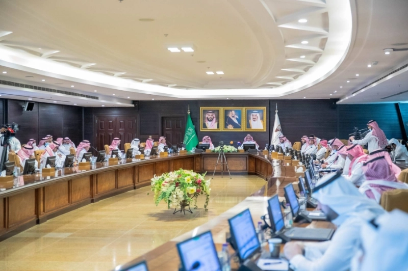 خلال اللقاء (مجلس الغرف)