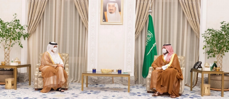 الأمير محمد بن سلمان خلال استقباله محمد آل ثاني (واس)
