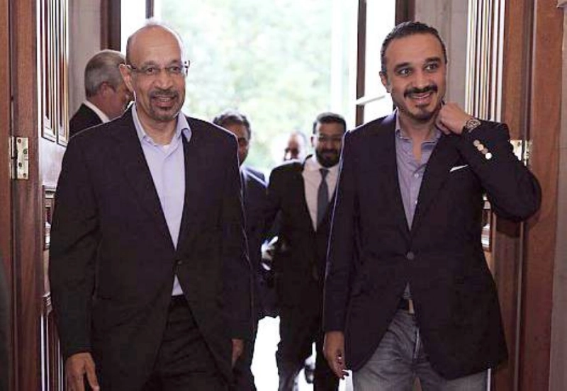 خالد بن بندر خلال استقباله الفالح (مكة)