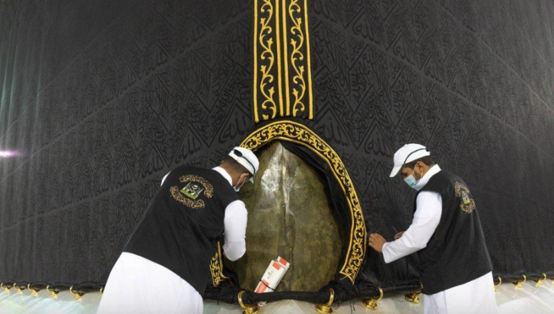 من أعمال تنظيف وصيانة الكينار (مكة)