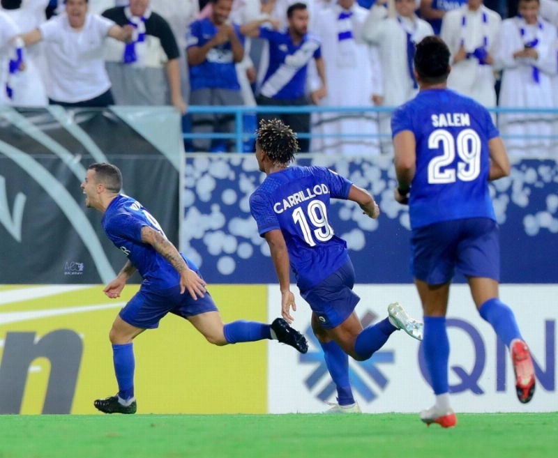 سيبستيان جيوفينكو عقب هدف سابق مع الهلال (مكة)