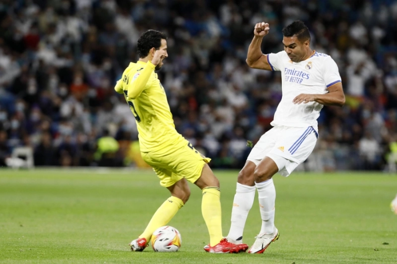 كاسيميرو خلال مباراة الريال وشريف المولدوفي